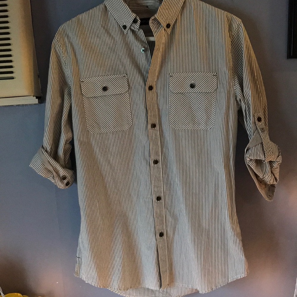 DKNY Mens Button Down